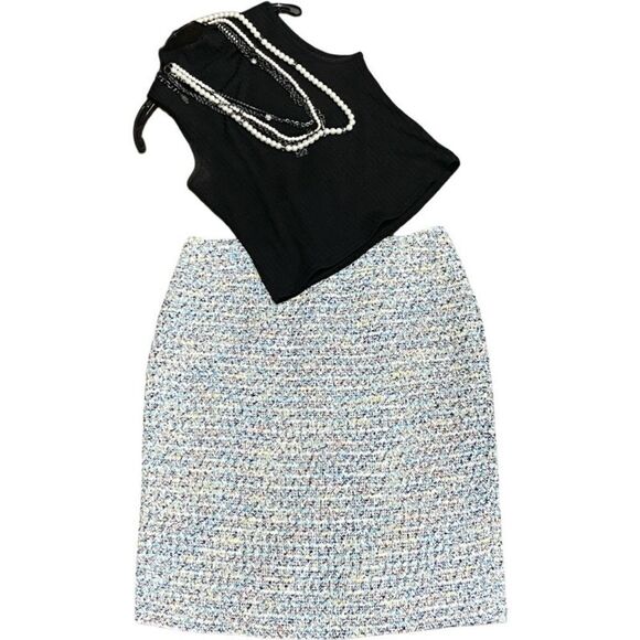 Tahari Multi Color Textured Lined Midi Skirt - Picture 2 of 11